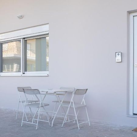 A Brand New, Beautifully Decorated Maisonette. Халкида Экстерьер фото