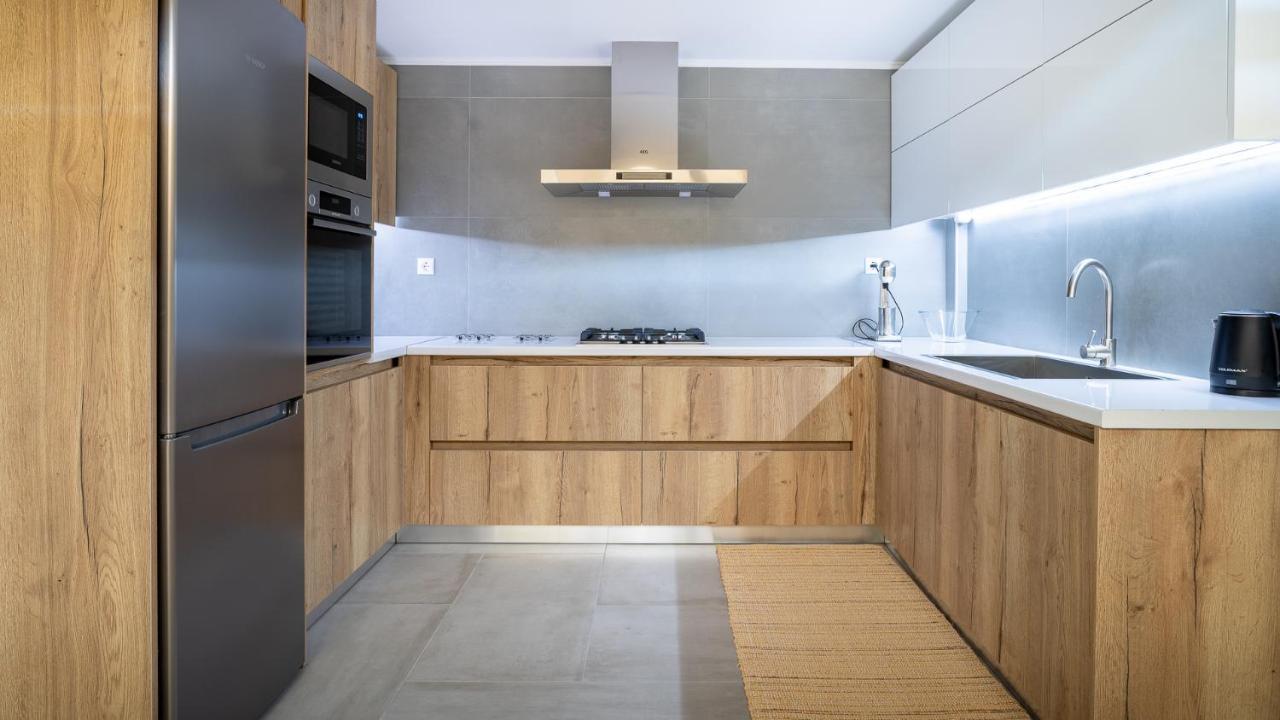 A Brand New, Beautifully Decorated Maisonette. Халкида Экстерьер фото